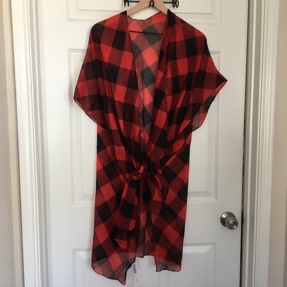 Last one! Holiday Buffalo Check Kimono - Picture 4 of 9